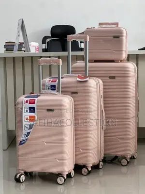 Set of 4 Plastic Luggages