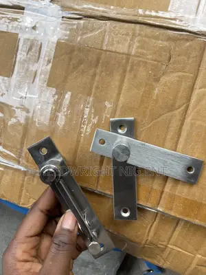L-Shape Pivot Door Hinges