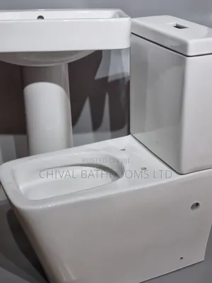 Royalcrest England Square Wc