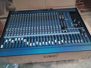 24 Channels Analog Professional Mixing
