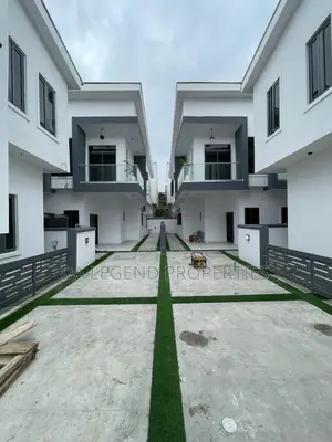 4bdrm Duplex in Lekki for sale