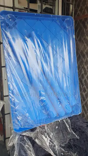 Highquality Plastic Table