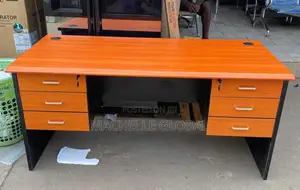 Quality Office Table (5 Feets)