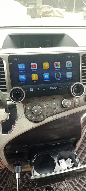 Toyota Sienna Android 2010 to 2018 11.13inc Screen