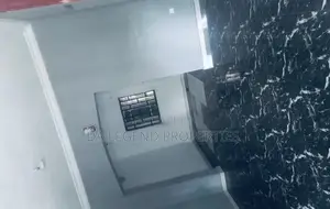 2bdrm Block of Flats in Port-Harcourt for rent