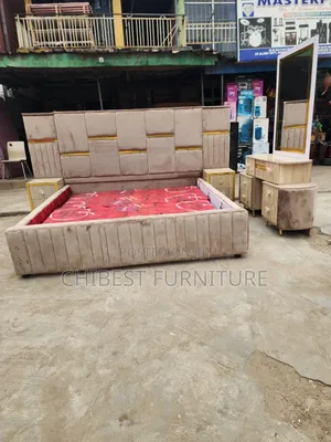 Quality 6by6 Complete Set of Upholstery Padded Bed