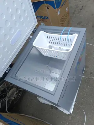145l Skyrun Chest Freezer