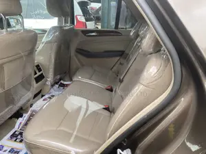 Mercedes-Benz M Class 2014 Brown