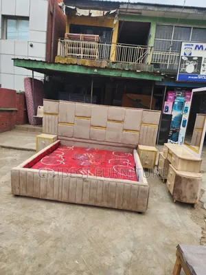 Quality 6by6 Complete Set of Upholstery Padded Bed