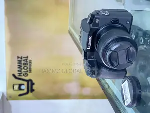 Lumix G7 + 14-42mm Lens