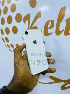 Apple iPhone XR 64 GB White