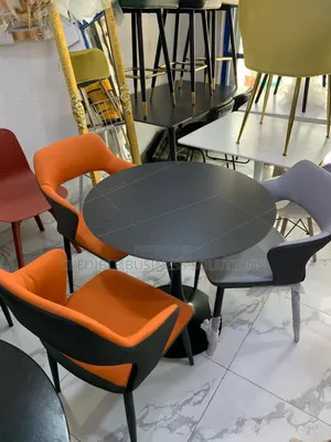 New Arrival Dining Table Set With 3 Chairs