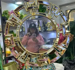 Luxury Wall Decor Round Mirror 30cmx30cm