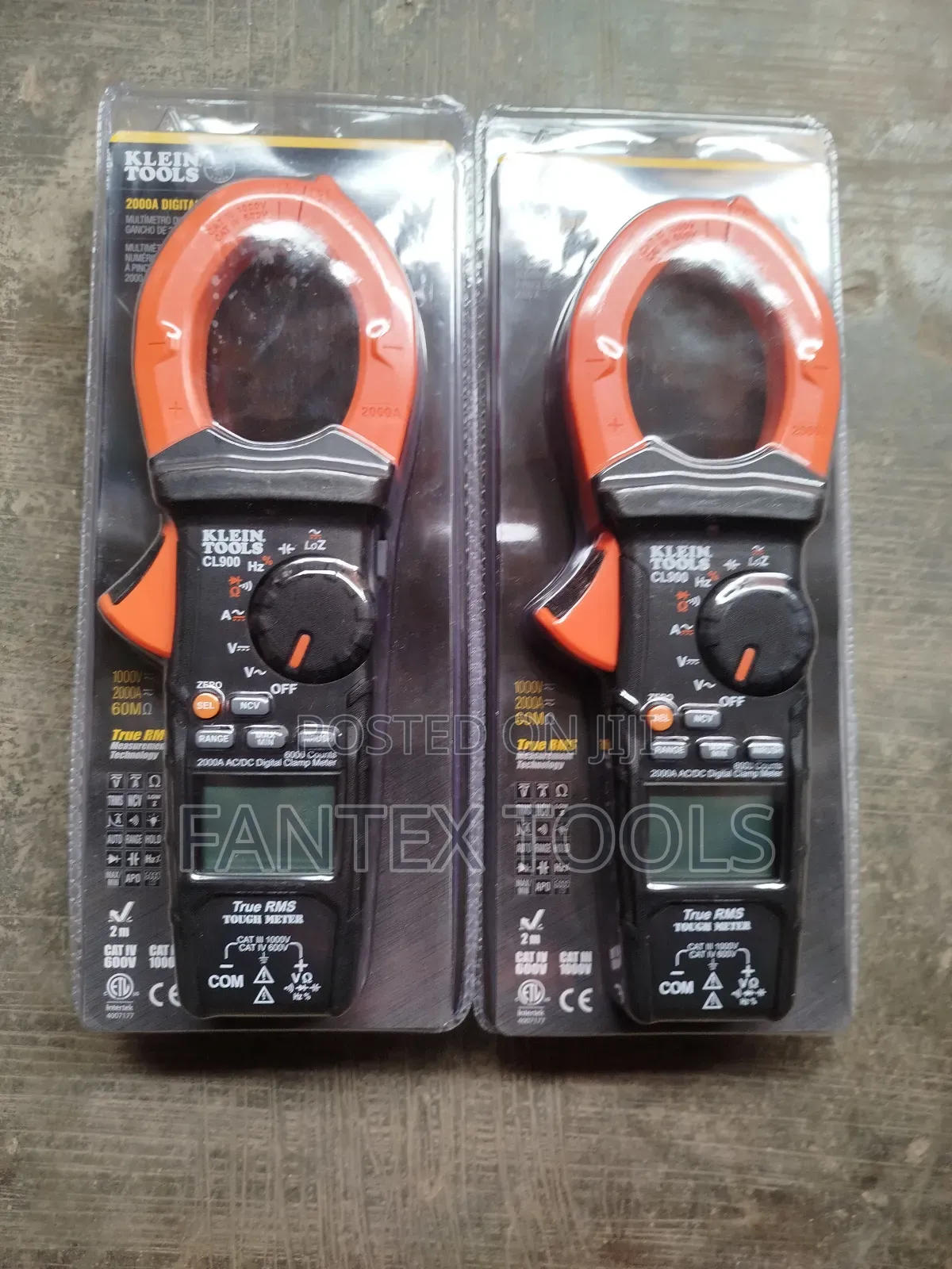 Digital Clamp Meter