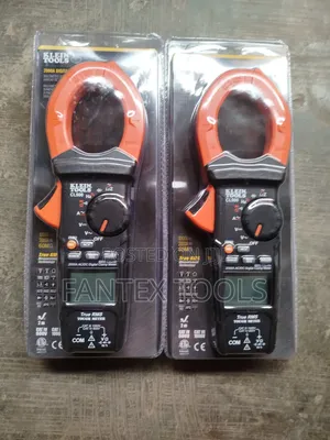 Digital Clamp Meter