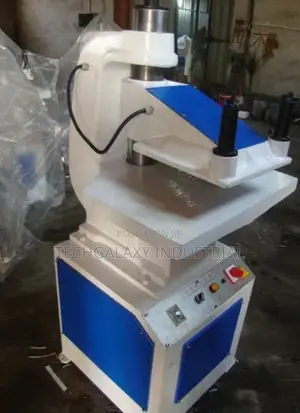 Hydraulic Nylon Punching Machine