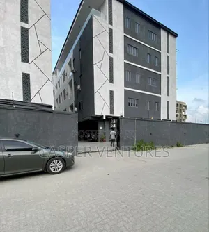 1bdrm Room & Parlour in Admiralty, Lekki Phase 1 for rent