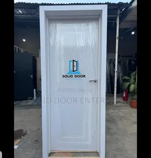 A Top Grade HDF Flush Door
