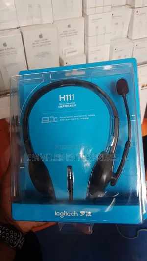 Logitech H111