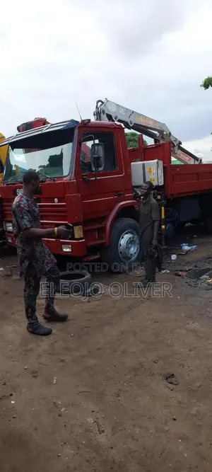 Hiab Truck for Rent in Lekki, Lagos. Rent Hiab Truck in Lek