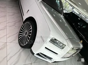 Rolls-Royce Cullinan Base 2021 White