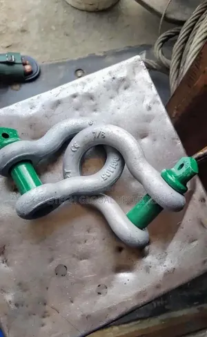 7/8" Galvanize Anchor Shackle (Bow Type)