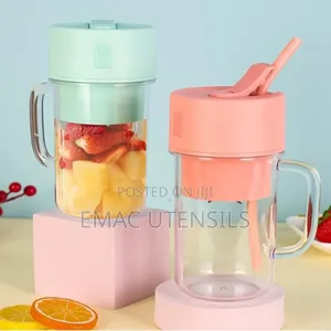 Rechargeable Portable Juicer With Straw