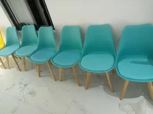 Foreign Restaurants Plastic Chair / Modern Cafeteria Chair