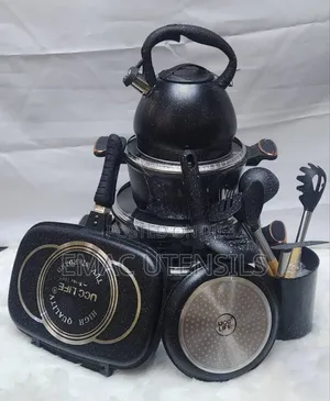 Quality Complete Set of Mable Granite Cookware/ Accessories