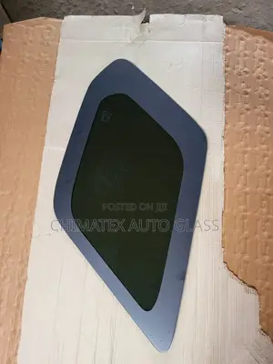 Toyota 4runner 2015 Rear Vent Glass Available