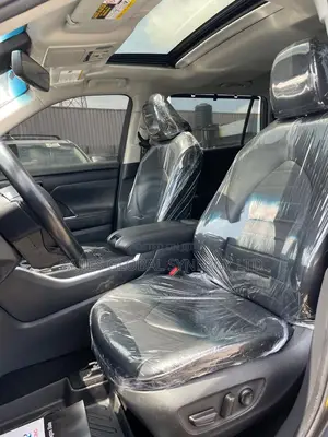 Toyota Highlander XLE FWD 2020 Gray