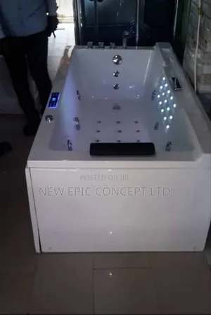 Acrylic Single Jacuzzi
