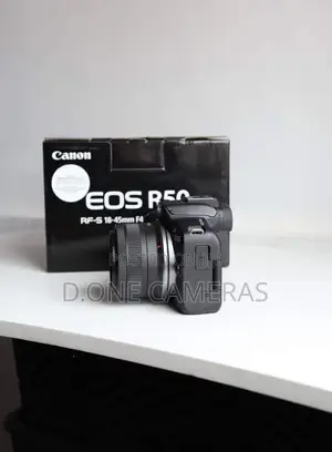 Canon Eos R50 Mirrorless Camera With 18-45mm Lens