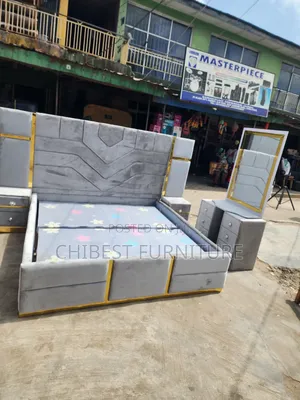 Quality 6by6 Complete Set of Upholstery Padded Bed