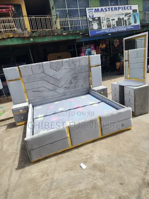 Quality 6by6 Complete Set of Upholstery Padded Bed