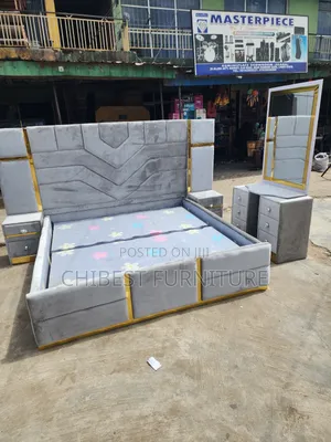 Quality 6by6 Complete Set of Upholstery Padded Bed