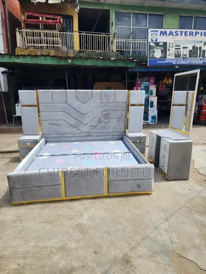 Quality 6by6 Complete Set of Upholstery Padded Bed