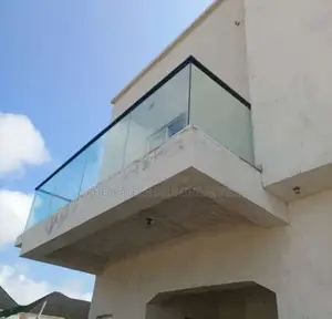 Frameless Glass 10mm Tempered