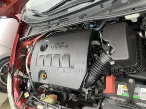 Toyota Corolla 2015 Red