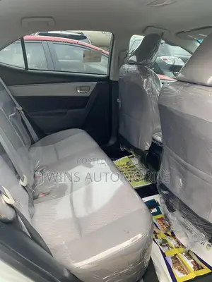 Toyota Corolla 2015 Silver