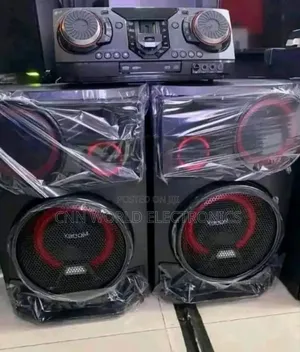 New LG Xboom CL98 Heavy Bass (3500W) Bluetooth USB 2years