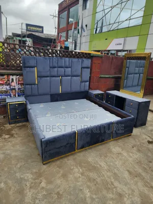 Quality 6by6 Complete Set of Upholstery Padded Bed