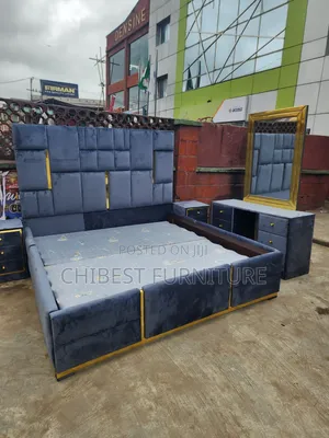 Quality 6by6 Complete Set of Upholstery Padded Bed