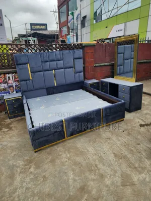 Quality 6by6 Complete Set of Upholstery Padded Bed