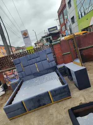 Quality 6by6 Complete Set of Upholstery Padded Bed
