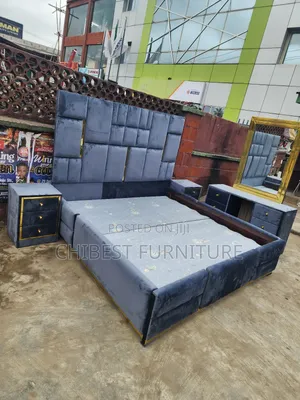Quality 6by6 Complete Set of Upholstery Padded Bed