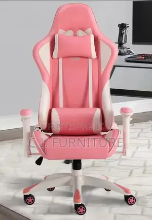 Good Gamers Chair For People With Back Support And Head Rest