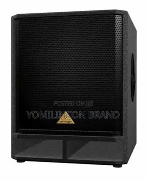 Behringer VP1800S Professional 1600W 18 PA Subwoofer Passive
