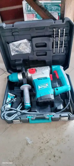 Th118366 1800w Total Rotary Hammer Machine