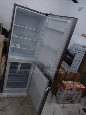 Hisense 29dca Spacious Fridge- Bottom Mount